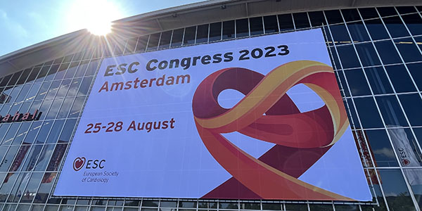 Dr. Ma Qian was invited to present the latest research at the European Society of Cardiology (ESC) Congress  